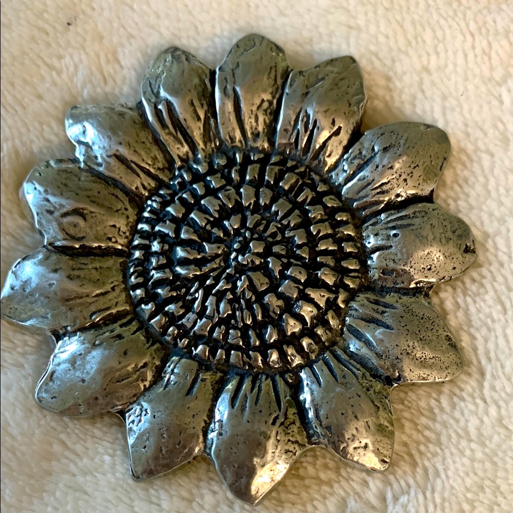 Vintage Sheridan Silver Pewter 2.5 Inch Sunflower Pin/Brooch